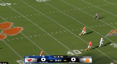 watch-kevin-jennings-throws-70-yard-td-to-jordan-hudson-to-take-7-0-smu-lead